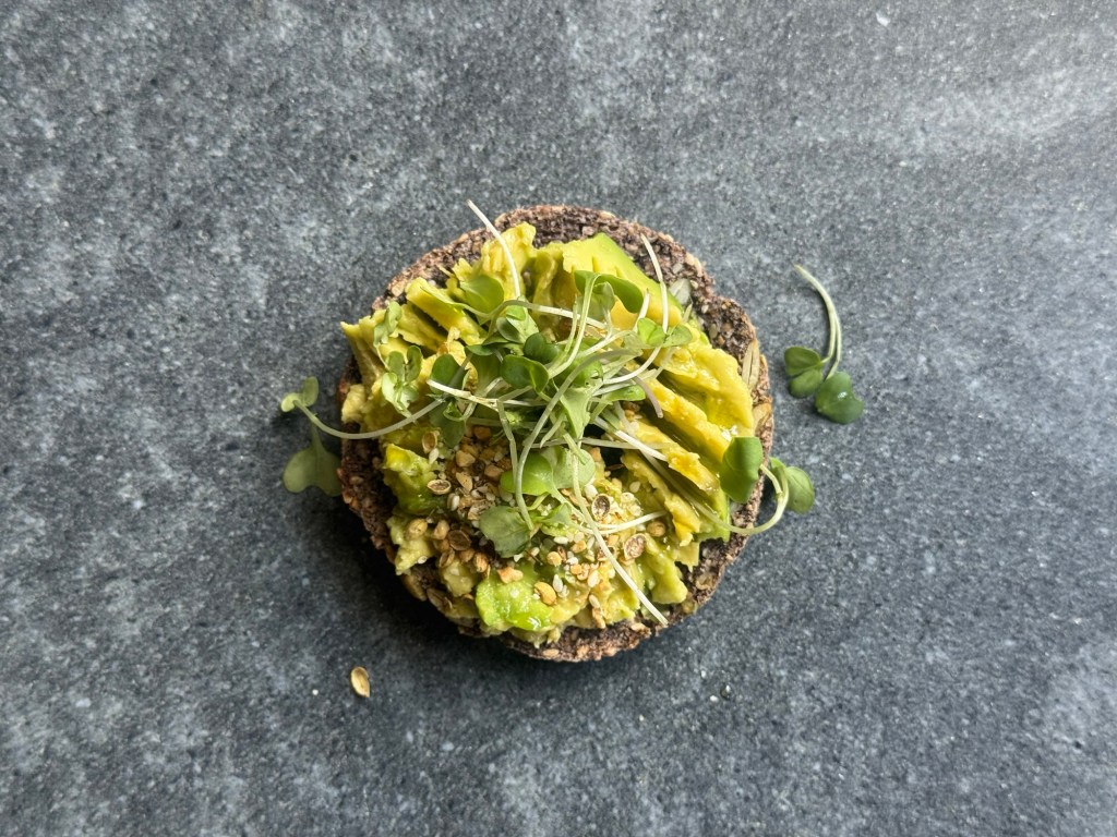 בייגלס שקדים וגרעינים