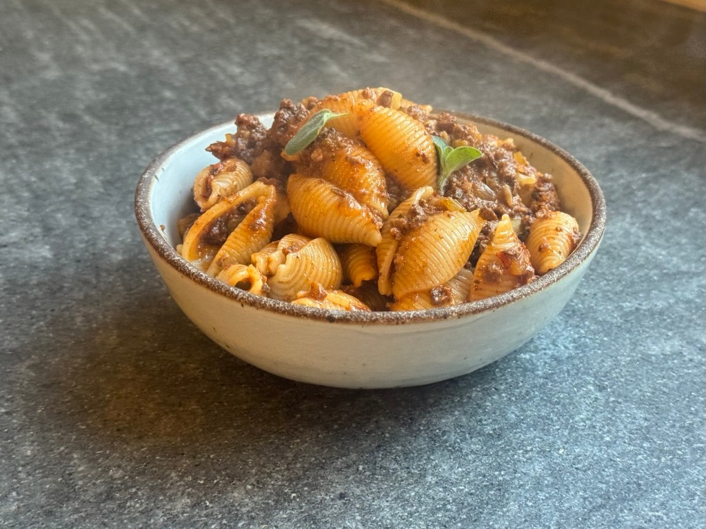 בולונז עדשים וירקות